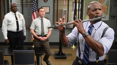 Brooklyn Nine-Nine 7x10
