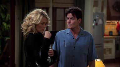 Dos Hombres y Medio 4x23