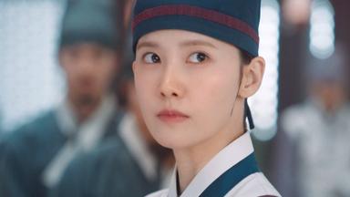 Bon appétit, majestad 1x8