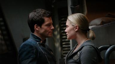 Battlestar Galactica 2x17