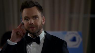 Community 6x11