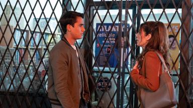 Love, Victor 2x9