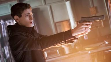 Gotham 2x18
