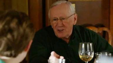 Códigos de familia 3x18