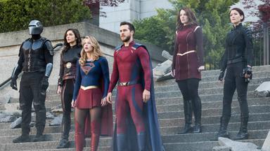 Supergirl 3x23