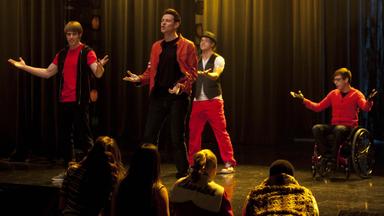 Glee 4x16