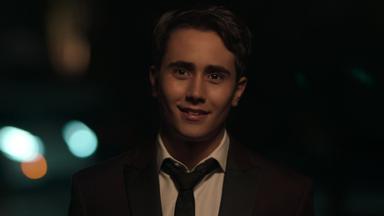 Love, Victor 2x10