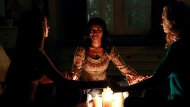 Diarios de Vampiros 1x9