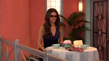 Victorious 2x2