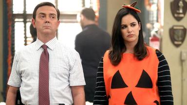 Brooklyn Nine-Nine 7x11