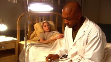 Battlestar Galactica 2x5