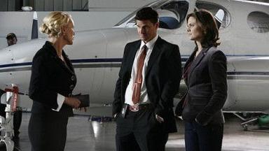 Bones 2x19